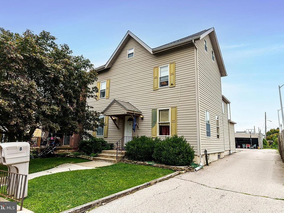 1st image of 400 Cedar St