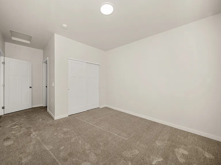 Black Iron Apartments — Photo 93