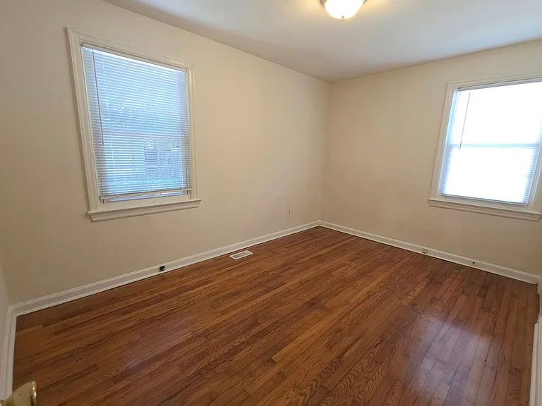 24 Morrison Ave — Photo 7