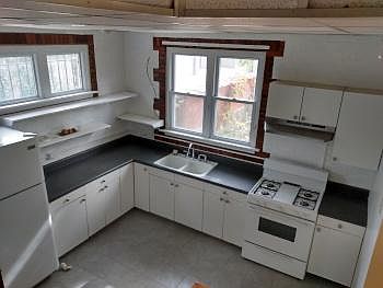 3rd image of 5613 S Woodlawn Ave