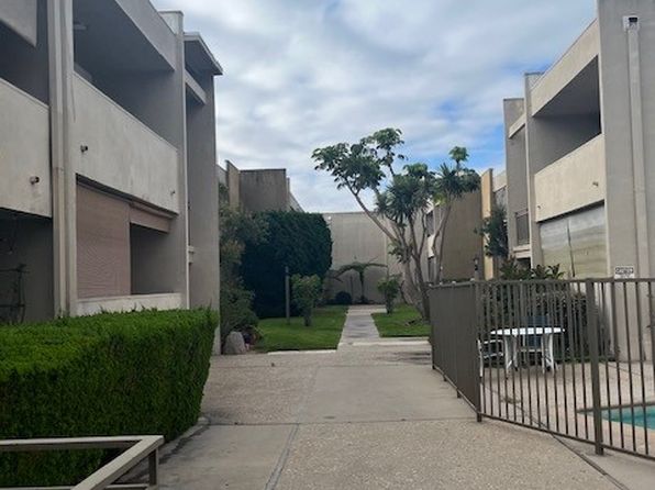 3848 W 226th St #3858W205