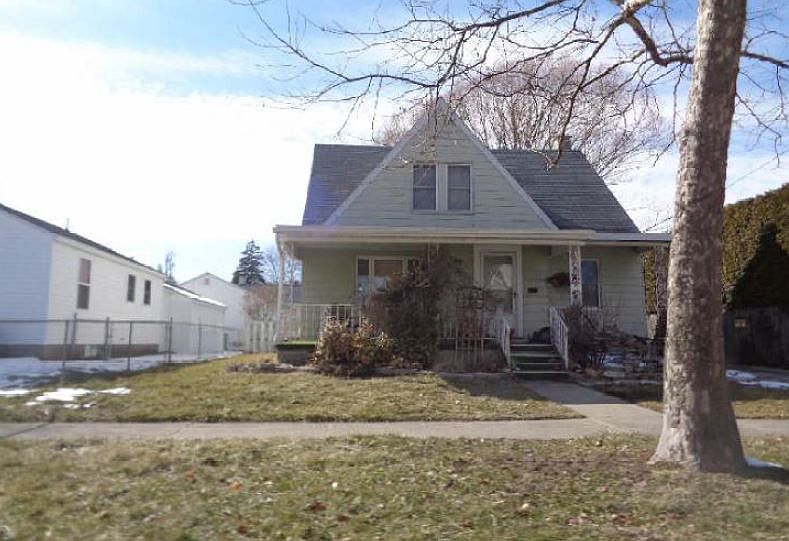 1st image of 503 Sidney St