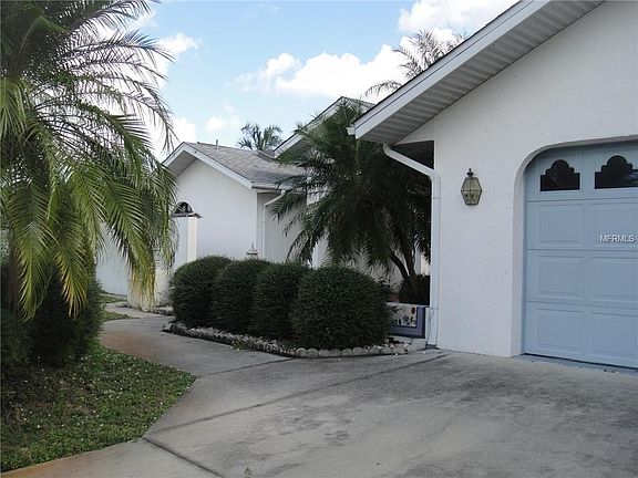 5th image of 3516 Beacon Dr
