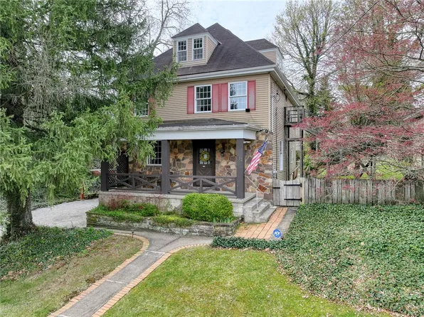 912 Howard St, Monongahela, PA 15063