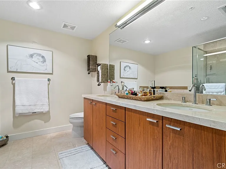 3141 Michelson Dr #1108 — Photo 11