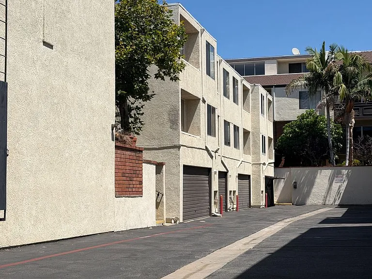 5420 Lindley Ave #21 — Photo 19