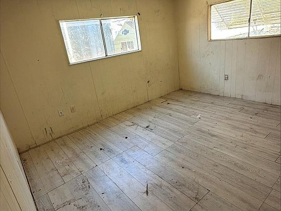 3rd image of 801 Schipper St #40