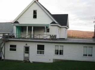 735 Main St, Vandling, PA 18421