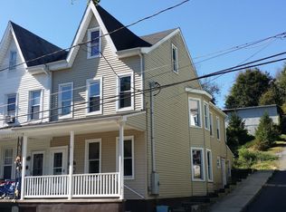687 N 2nd St, Pottsville, PA 17901