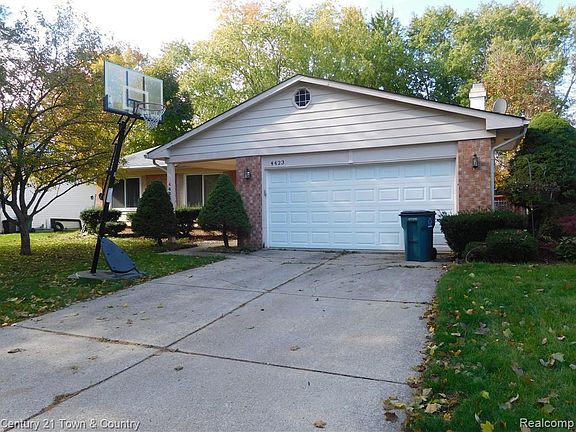 5th image of 4423 Cypress Dr