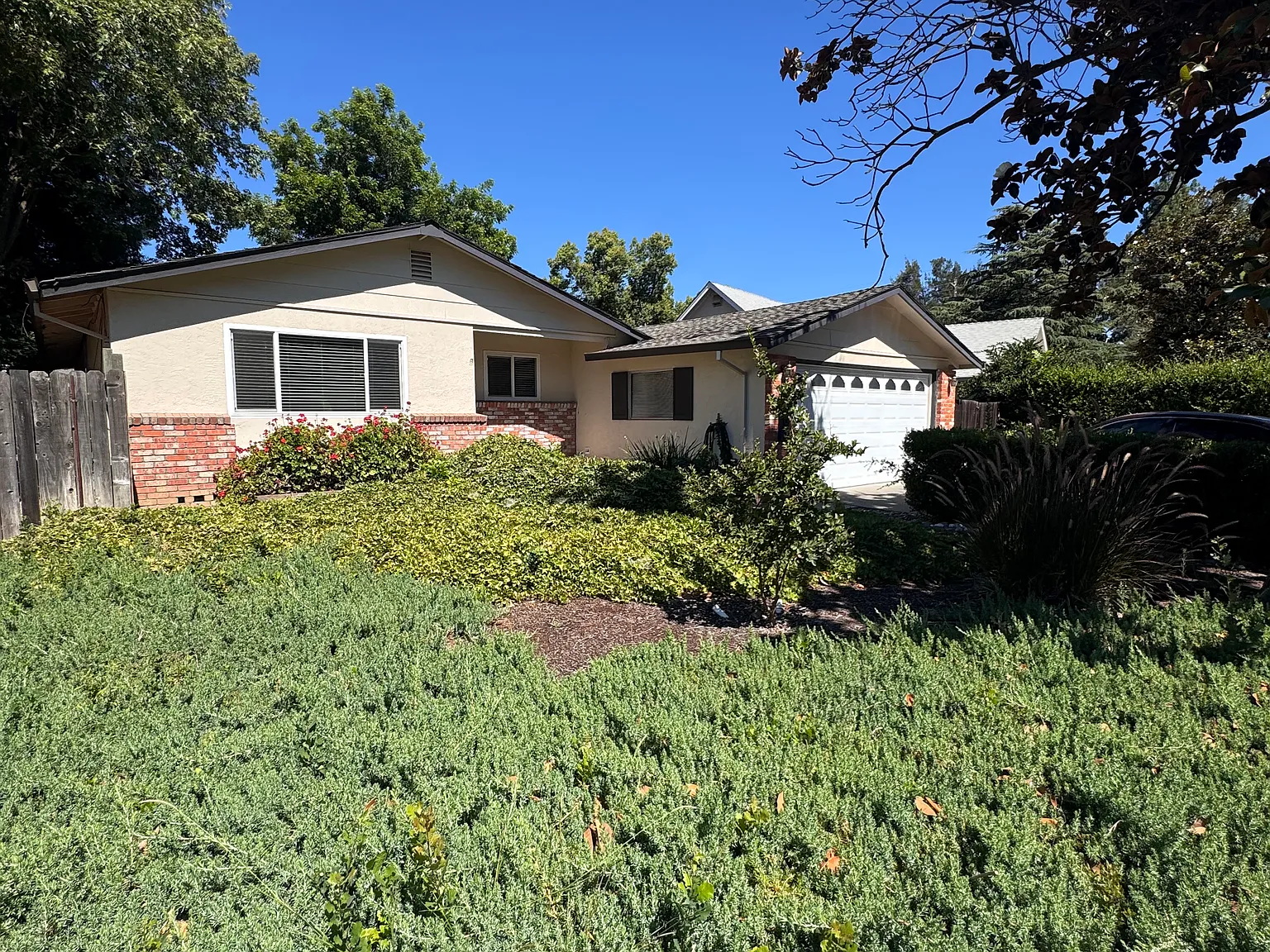 3 bed, 1280 sqft, $3,100 — Photo 1