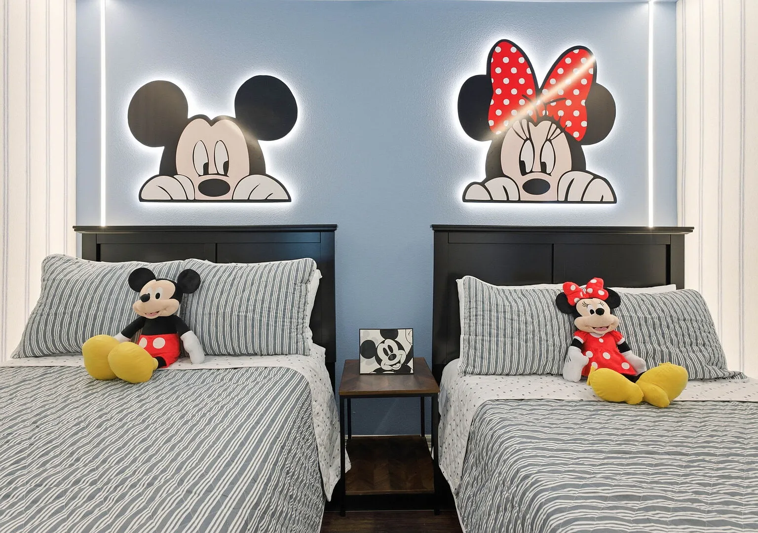 Beautiful Home, Themed Rooms, Prime Location — Photo 3