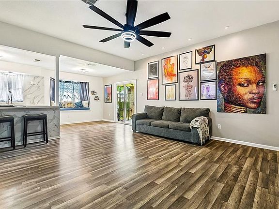 4th image of 36 Morrison Ct