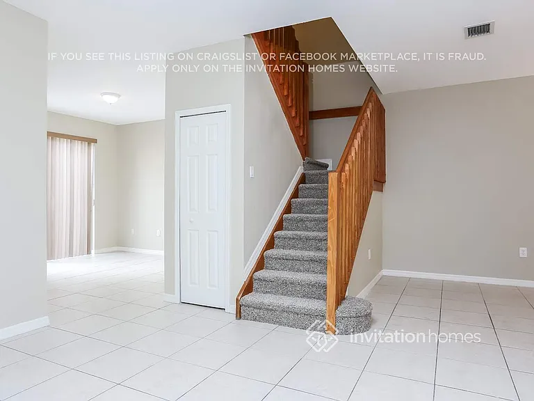 12456 SW 124th Path — Photo 6