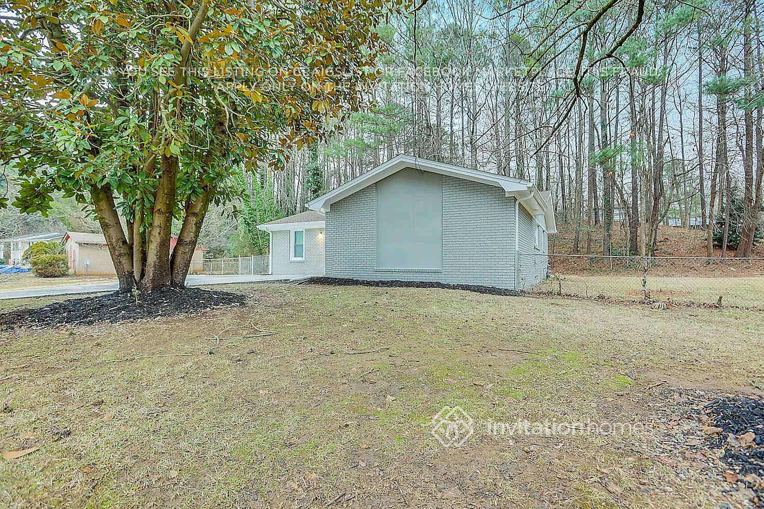 2048 Mulkey Rd Sw Marietta, GA 30008 — Photo 3