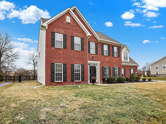 2nd image of 3236 Springs Way Dr