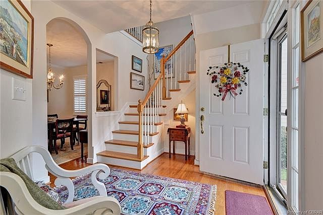 1st image of 504 Shaindel Dr