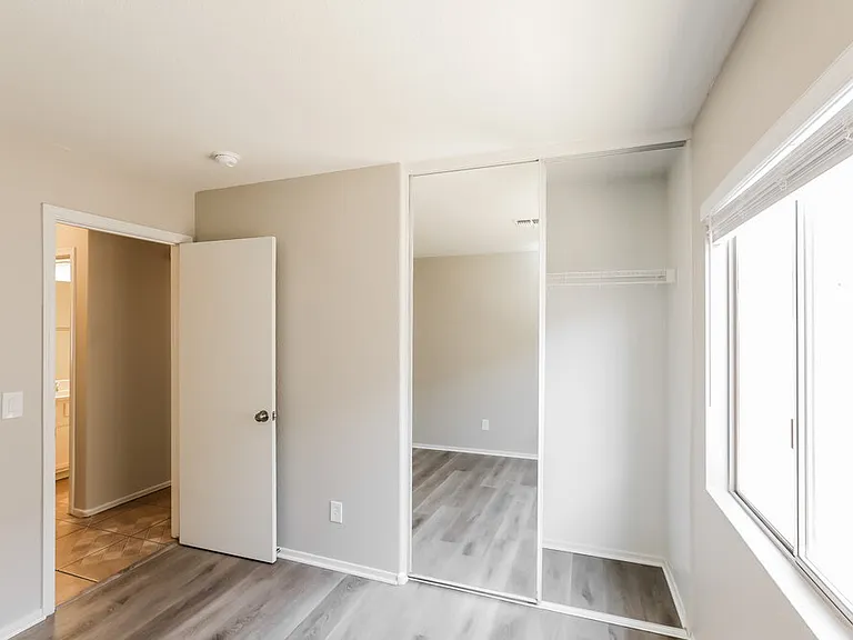 2650 S 84th Dr — Photo 14