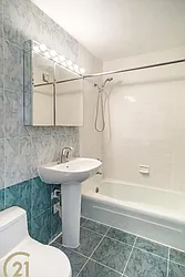 Rented by Century 21 Metropolitan