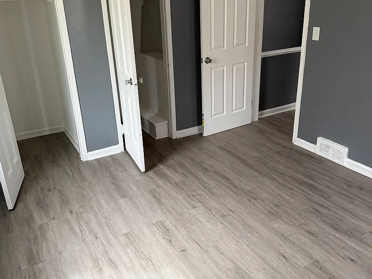 10869 Nottingham Rd — Photo 13