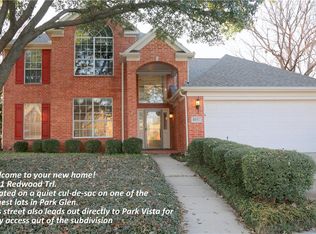 8001 Redwood Trl, Fort Worth, TX 76137