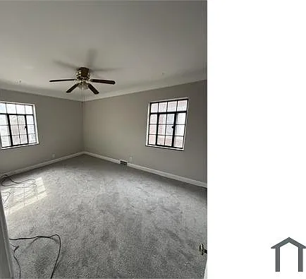 2943 Leslie St #UPPER — Photo 8