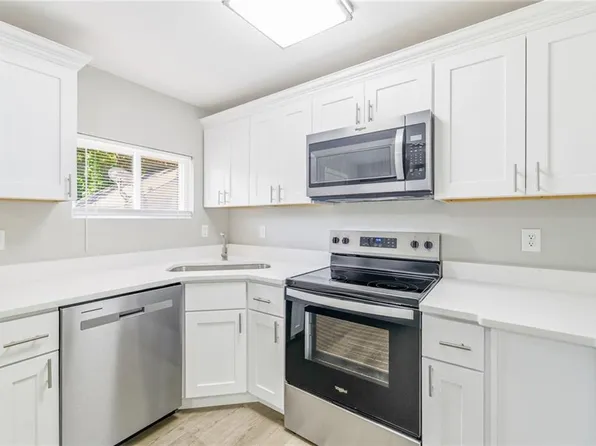 3405 Scott St, Portsmouth, VA 23707