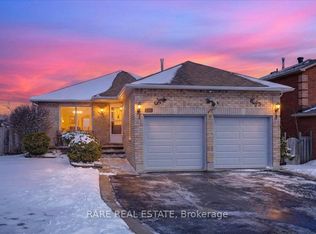 220 Livingstone St E, Barrie, ON