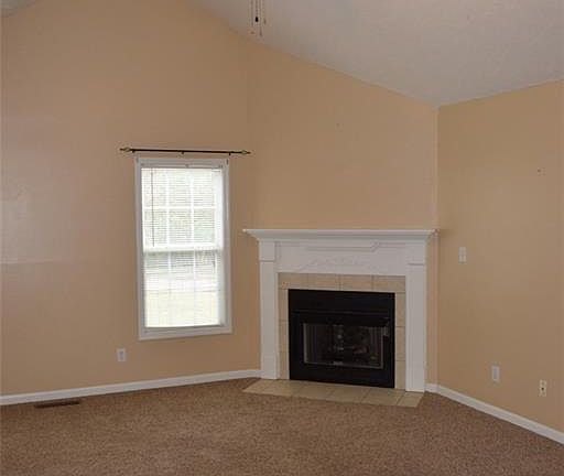 4th image of 4247 Pete Warner Ct