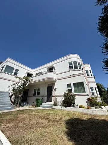 839 N Alexandria Ave — Photo 44