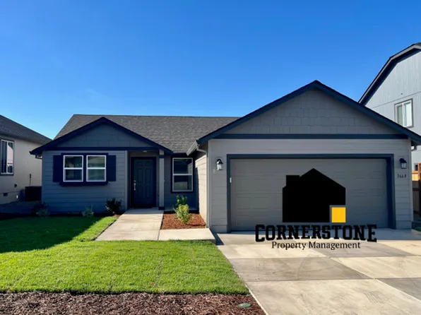 3668 Ford Dr, Medford, OR 97504