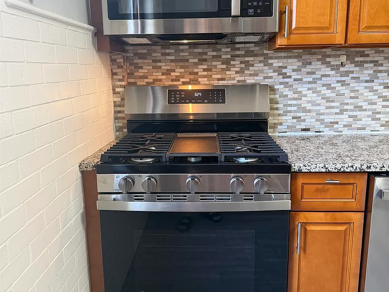 32 Concord St #2 — Photo 11