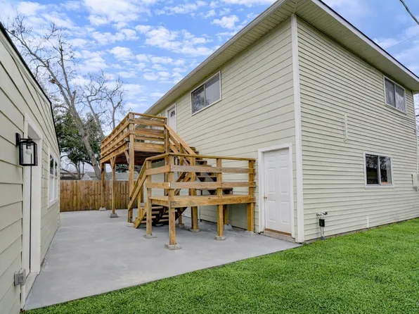 6603 1/2 Narcissus St, Houston, TX 77087