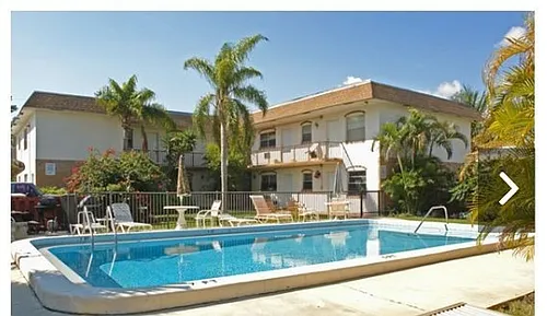 100 NE 9 St Pompano Beach, FL 33060 Photo 1