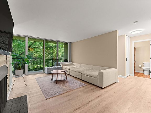 2nd image of 5810 Oakwood Dr Unit 3F