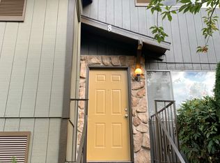 4910 SW 45th Ave #8, Portland, OR 97221