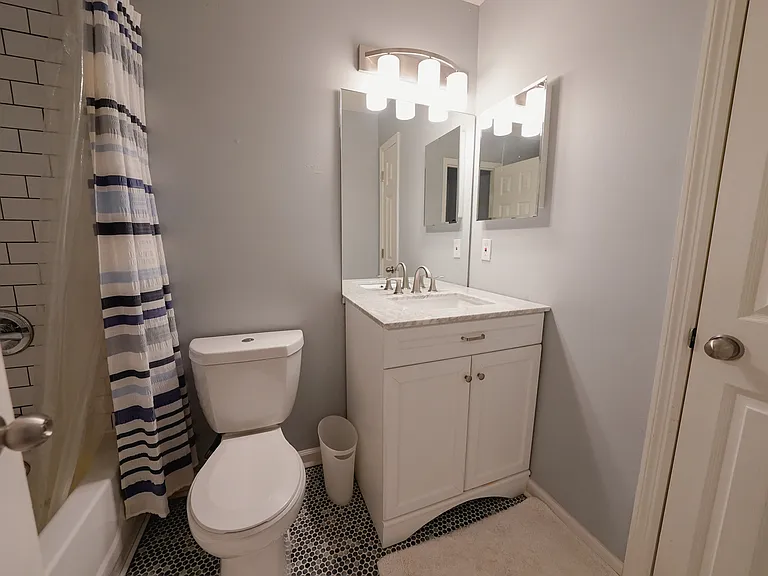 2nd Bathroom