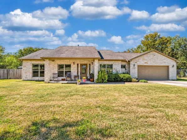 140 Creekwood Trl, Cedar Creek, TX 78612