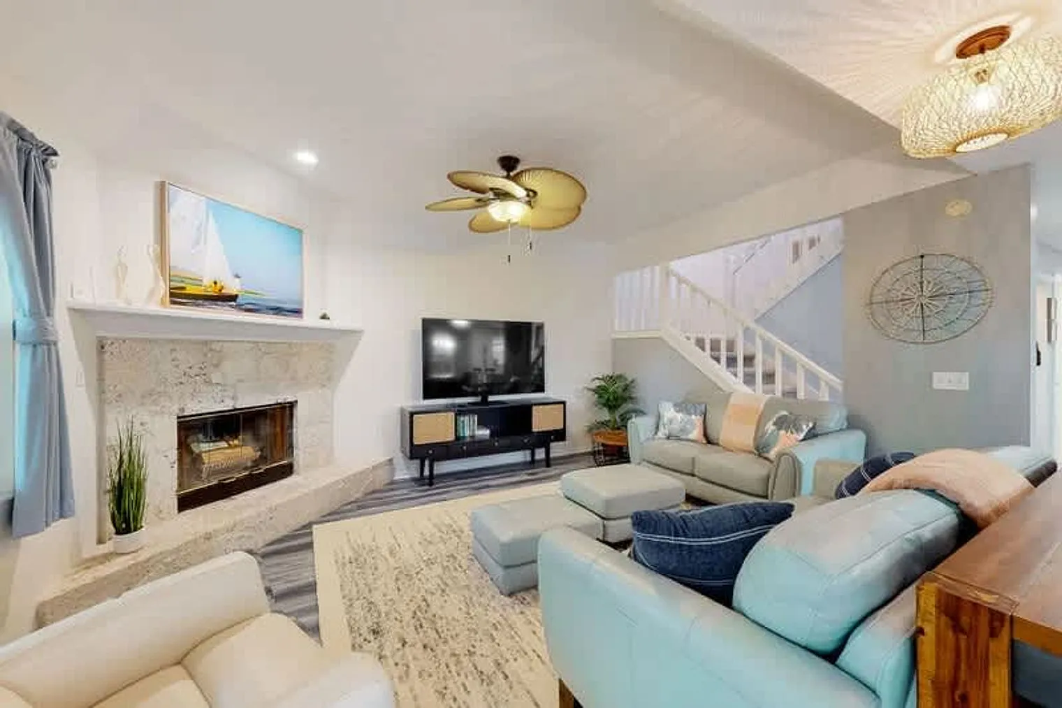 3 bed, 3.0 bath, 2023 sqft, $5,067 — Photo 2