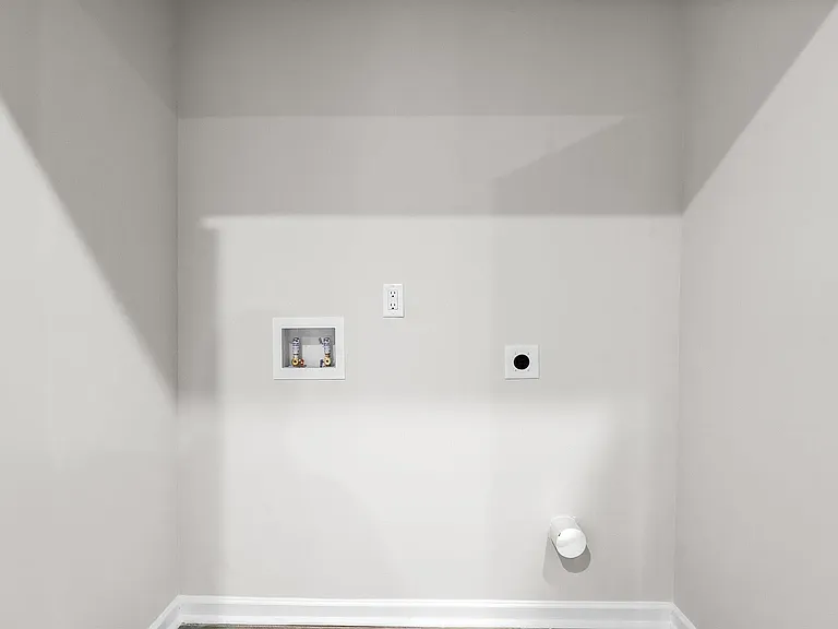 141 Cypress Hollow Dr — Photo 17