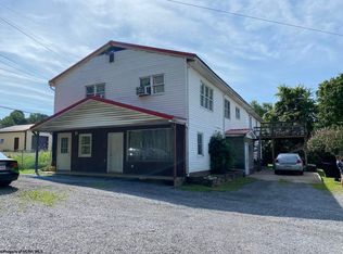 422 Brookhaven Rd, Morgantown, WV 26508