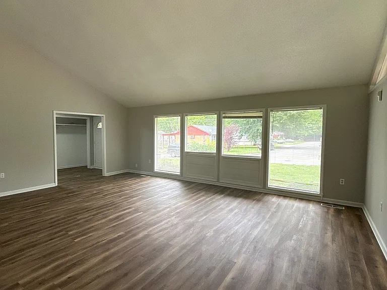 925 Norris St — Photo 26