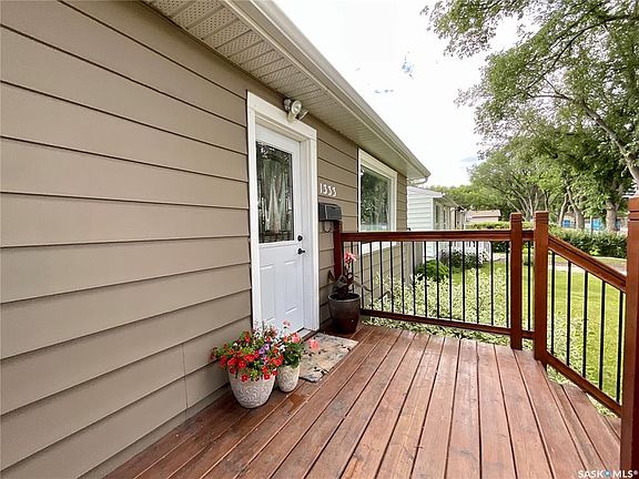 5th image of 1333 Empress STREET