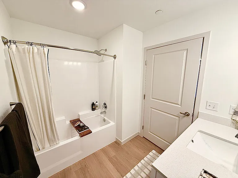 The Station Apartments at Gateway — Photo 51