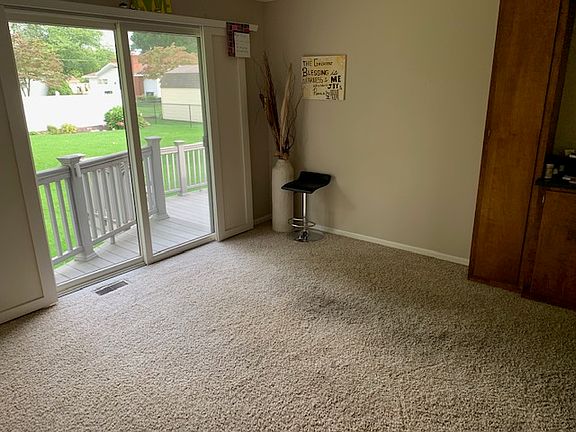 5th image of 5730 Marlin Ave