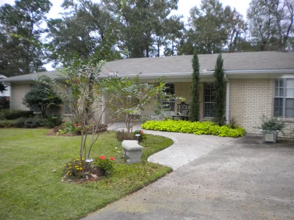 712 Huntindon Rd, Hattiesburg, MS 39402