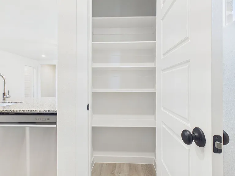 2757 Paisley Rd — Photo 9