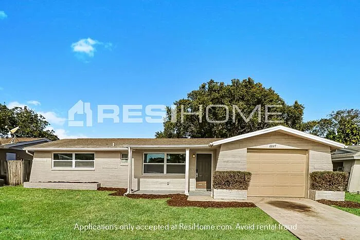 6027 11th Ave — Photo 1