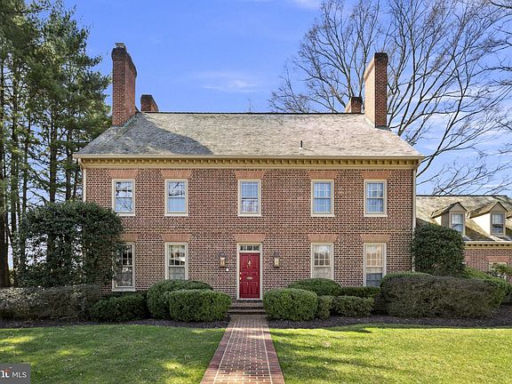 2nd image of 9394 Mount Vernon Cir