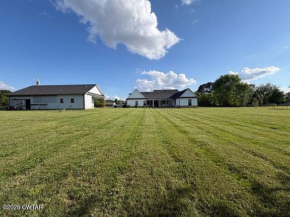 2nd image of 135 Jim Bob Scruggs Rd